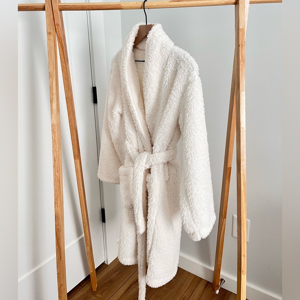 Pottery Barn Robe
